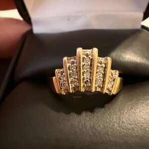 Elegant 10k Gold Vintage Art Deco Women's Diamond Ring Size 7